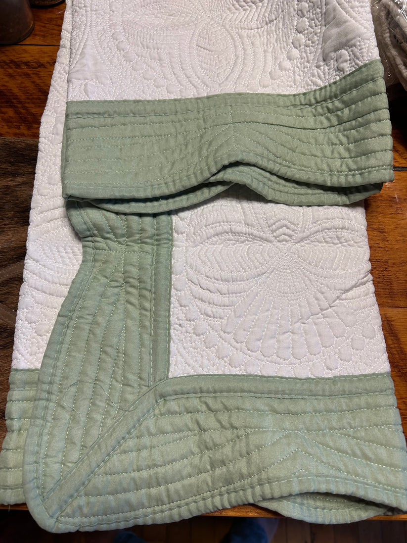 Baby Heirloom Quilt BKS EB*